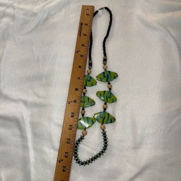 Vintage Hand Painted Green and Blue Fish Necklace - Picture 7 of 7